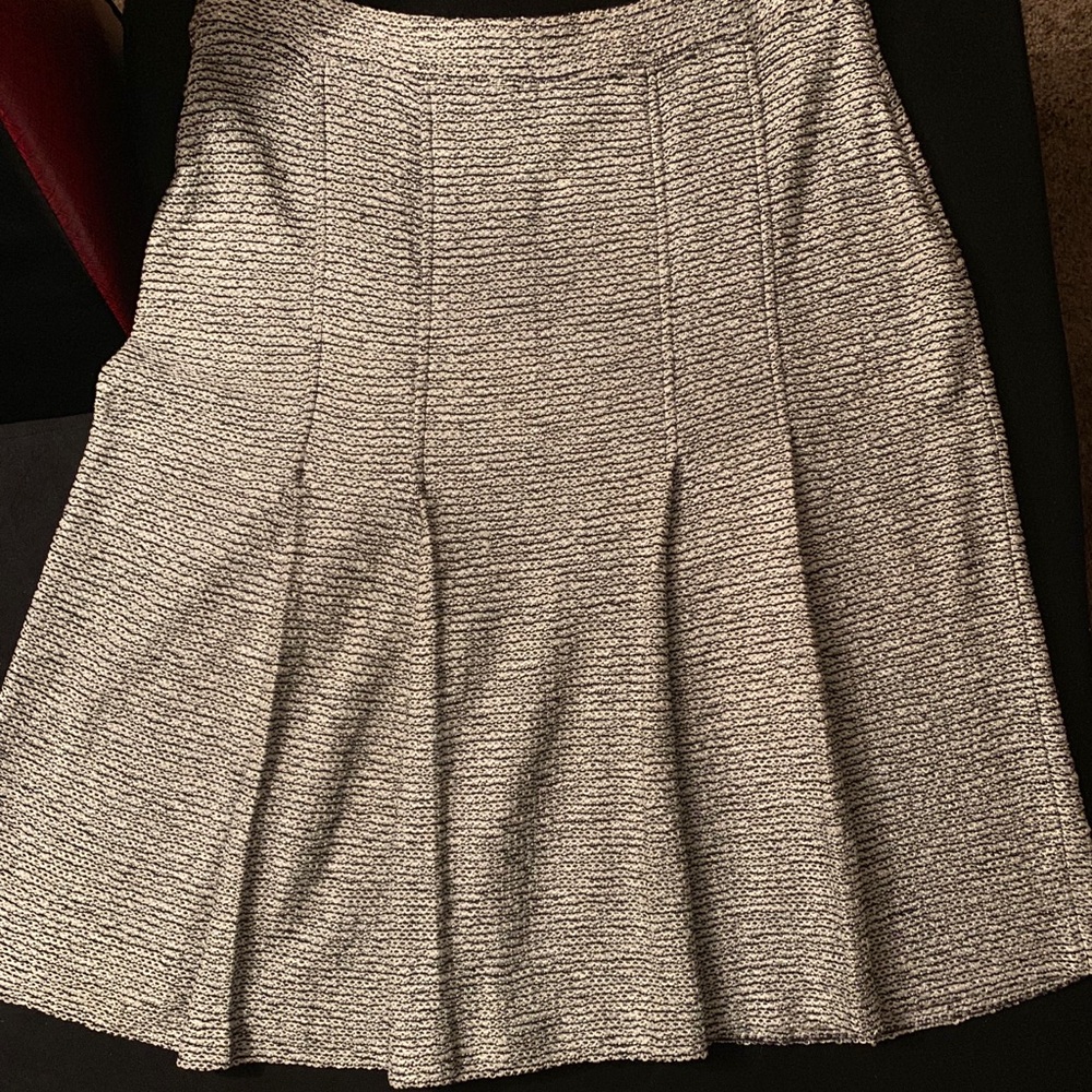 St. John pleated skirt